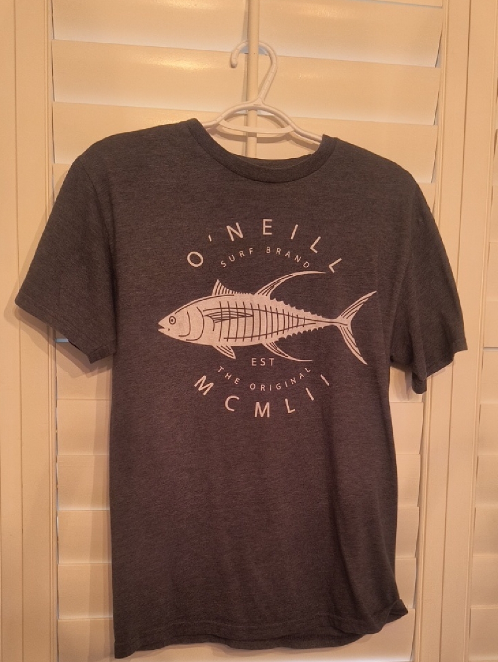 O'Neill Charcoal Tee with White Fish Graphic